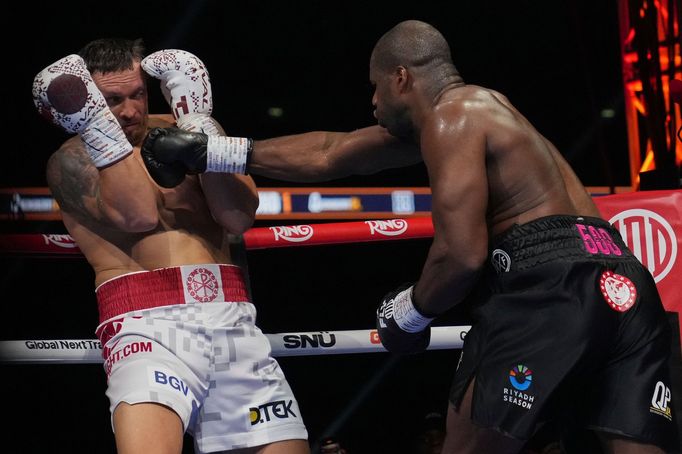 Olexander Usyk versus Daniel Dubois