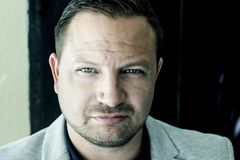 Dvě ředitelky domovů seniorů, kterým auta pronajal stíhaný lobbista, rezignovaly