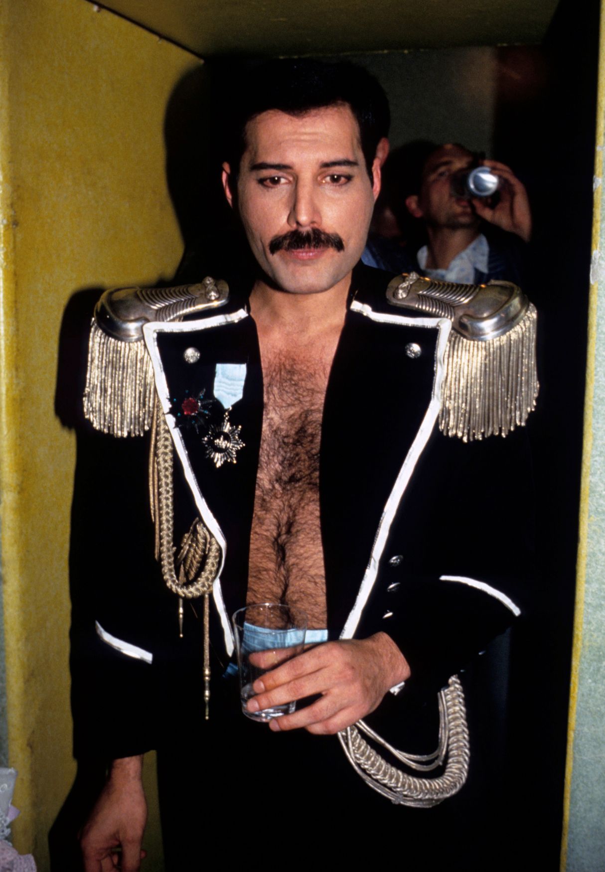 Freddie Mercury, Queen, 1985