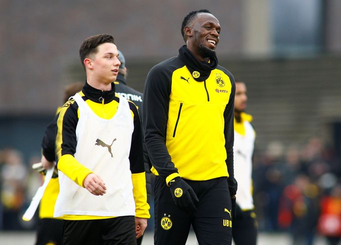 Usain Bolt trénuje s fotbalisty Borussie Dortmund.