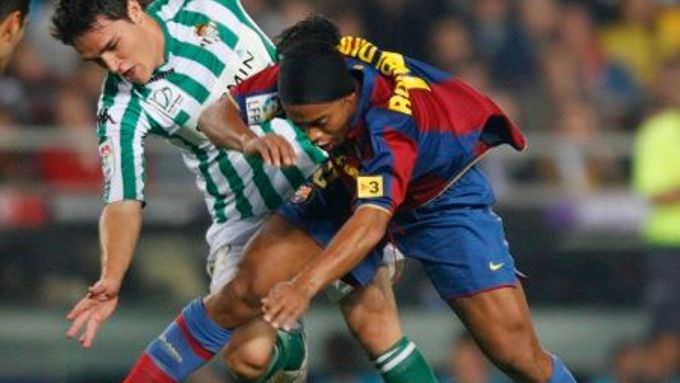 Bude Ronaldinho dále bojovat v dresu Barcelony?