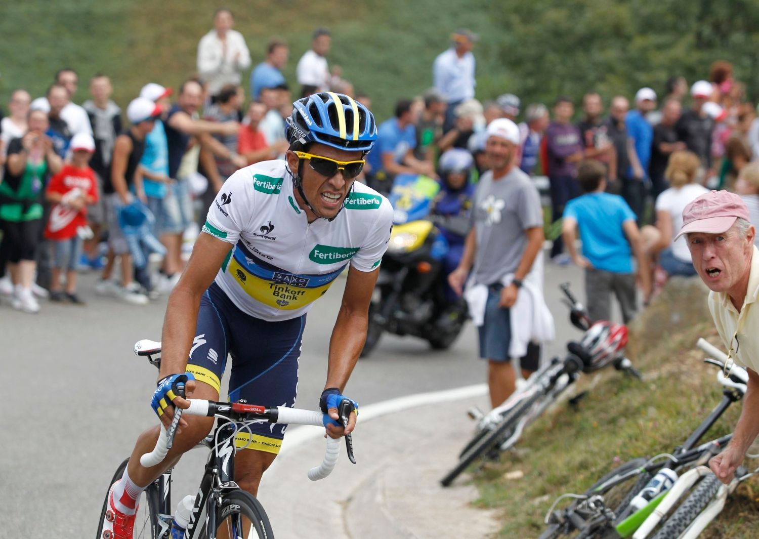 Španělský cyklista Alberto Contador během 17. etapy španělské Vuelty 2012.