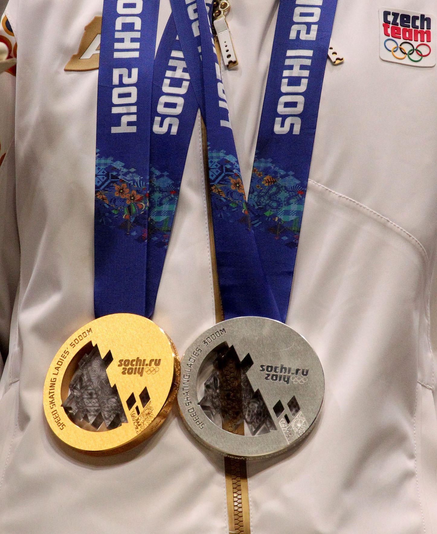 Letná, přivítání olympioniků ze Soči: Martina Sáblíková a její medaile