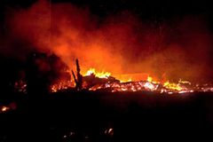 Na Jesenicku hořel dřevěný ranč, škoda za pět milionů