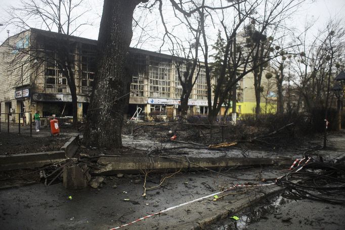 Jedna z budov, kterou poškodilo ruské ostřelování televizního vysílače v Kyjevě, který byl terčem ruského útoku v první den v březnu. 3. 3. 2022