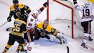 Čtvrtý zápas finále Stanley Cupu: Boston Bruinss - Chicago Blackhawks