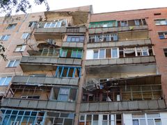 Byty v Kramatorsku, poničené při bombardování.