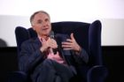Dan Brown na rozdíl od jiných spisovatelů připomínky vítá, uvedl redaktor Arga