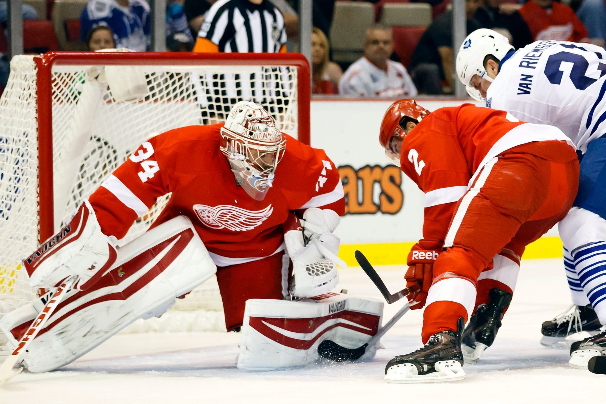 NHL: Preseason-Toronto Maple Leafs Vs. Detroit Red Wings (Mrázek ...