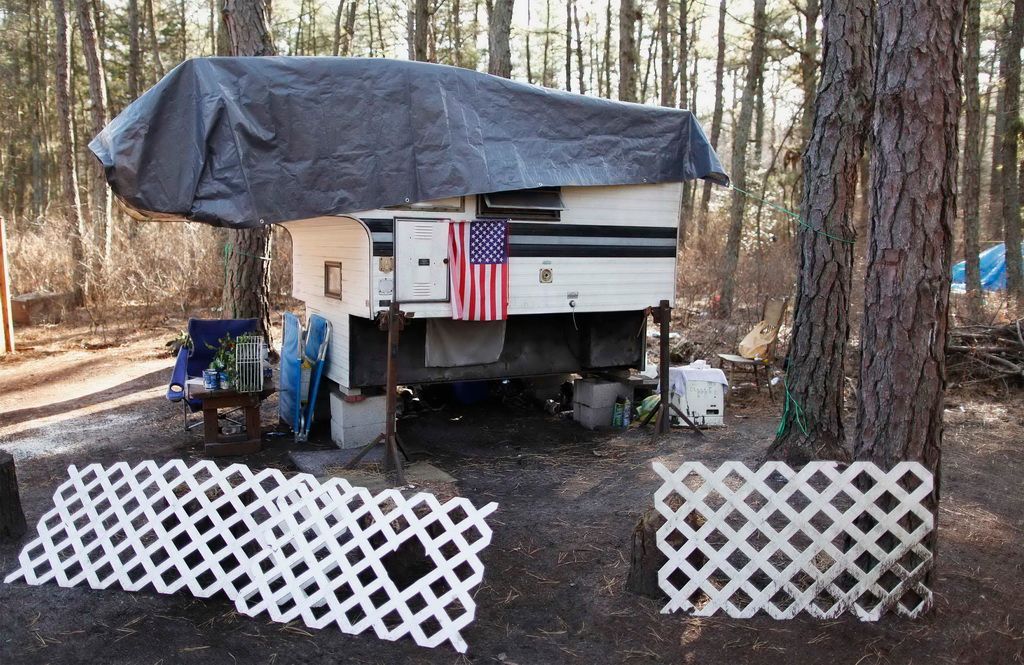 Komunitní stanové městečko bezdomovců u New Jersey