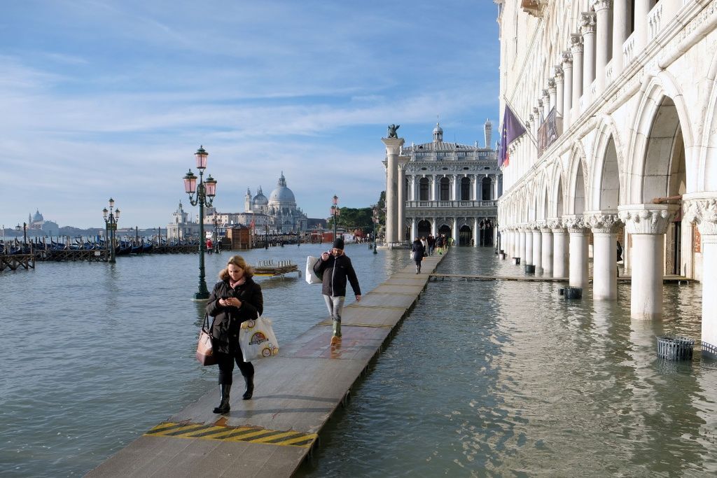 Zatopené náměstí sv. Marka v Benátkách.