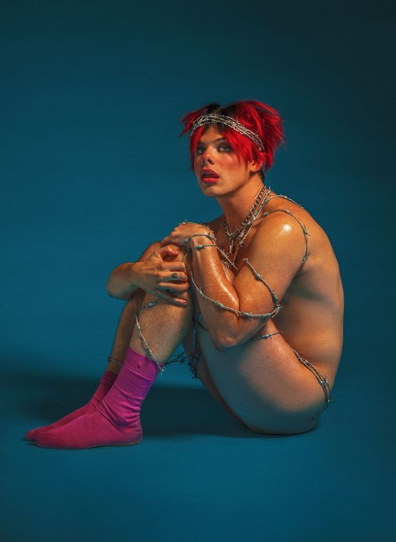 "Neboj se mluvit! Zranitelnost je ta nejsilnější věc,” radí svým fanouškům zpěvák Yungblud.