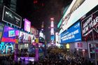 VIDEO: New York zažil jeden z nejstudenějších Silvestrů. Prohlédněte si oslavy na Times Square