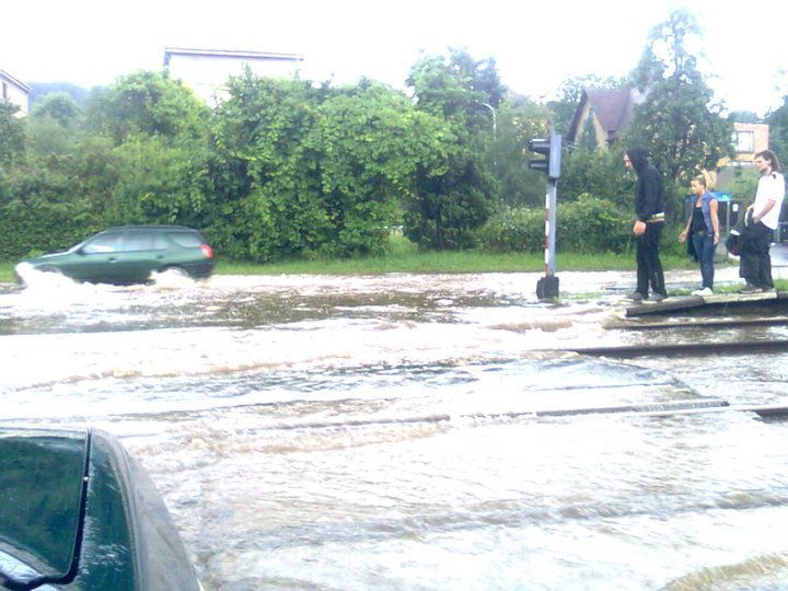Povodně srpen 2010 - trať Děčín - Ústí nad Labem - Střekov, dosud nesjízdná