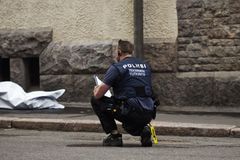 Muž najel v Helsinkách autem do lidí, jednu ženu zabil. Padesátiletý Fin byl opilý