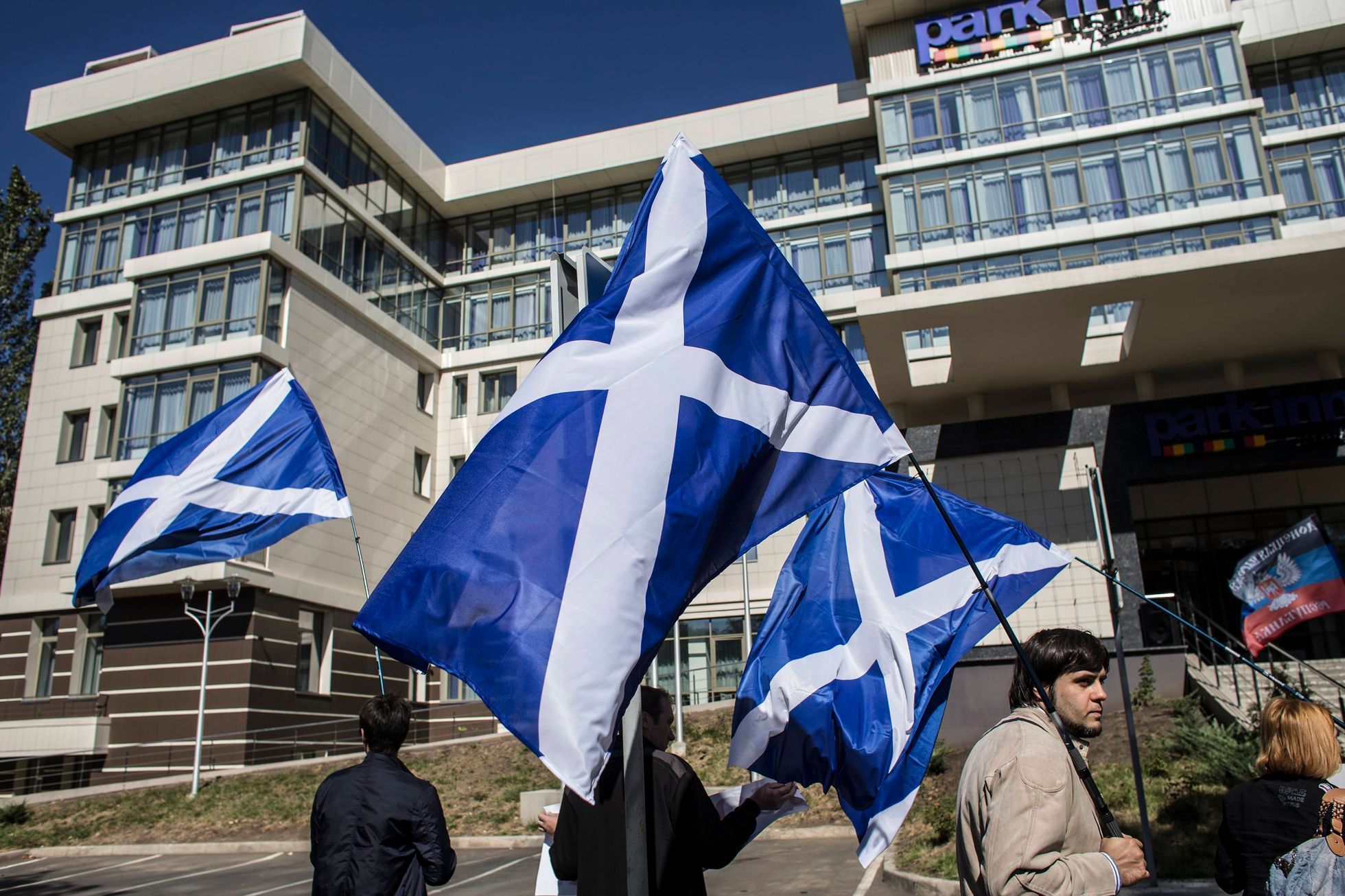 V Doněcku se demonstruje na podporu skotské nezávislosti.