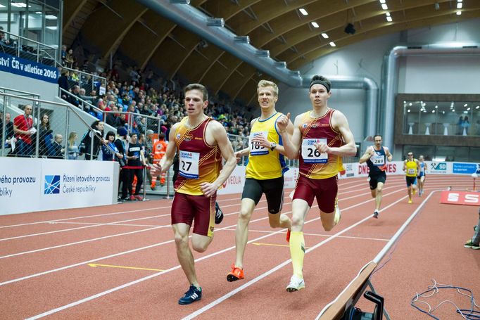 HMČR v atletice 2016: běh na 1500 m - Josef  Šimsa (27), Ondřej Chour (189) a Jan Sýkora (26)