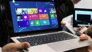 Asus Transformer Book - s Windows 8 a procesorem Intel Core i7 Tchajwanská společnost Asus představila Asus Transformer Book, který jak název napovídá vychází z úspěšného konceptu Transformer. Od původních transformer postavených na architektuře ARM a operačním systémů Android se odlišuje procesorem Core i7 Ivy Bridge a operačním systémem Windows 8. Asus Transformer Book by měl být dostupný v uhlopříčkách 11,6, 13 a 14 palců s Full HD rozlišením, rozlišením fotoaparátu 5 megapixelů a s operační pamětí až 4 GB.