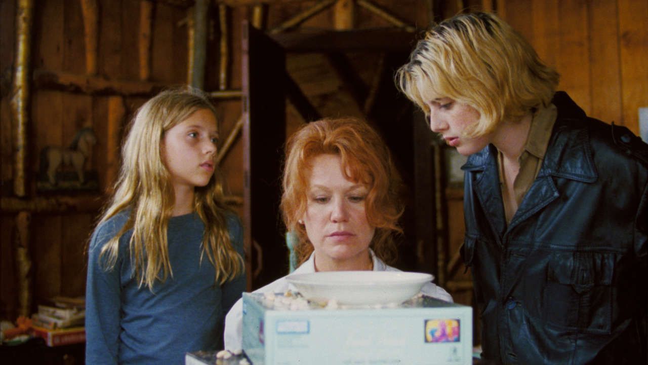 Scarlett Johansson, Manny & Lo, 1996