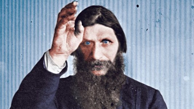 Grigorij Jefimovič Rasputin zemřel v prosinci 1916. Byl otráven, zastřelen a utopen.