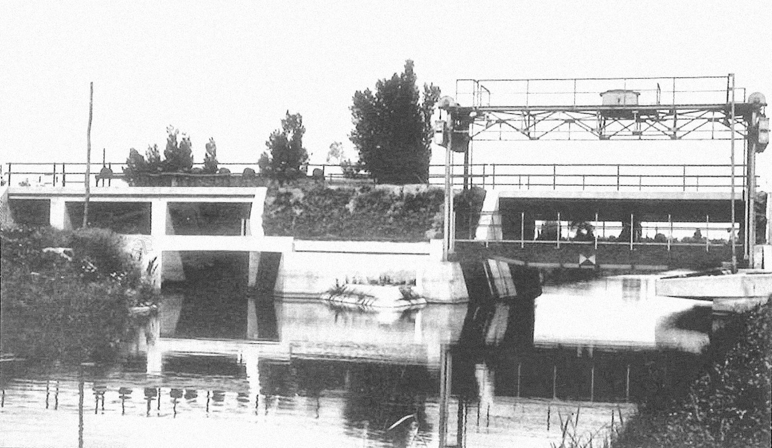 Jednorázové užití / Fotogalerie / Jeden z divů Moravy. Baťův kanál dokáže okouzlit i po letech / SOKA