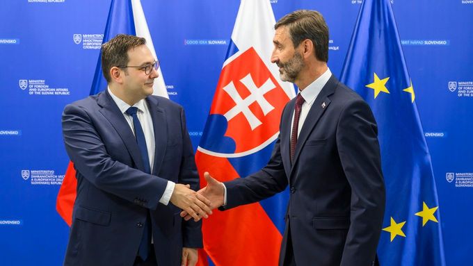 Ministři zahraničí Česka a Slovenska Jan Lipavský a Juraj Blanár v Bratislavě 18. června 2024