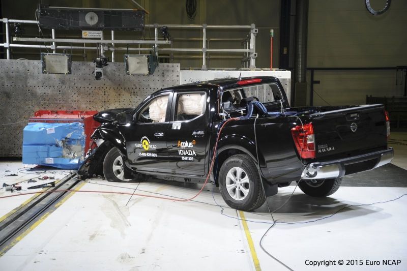 Crash test EuroNCAP - Nissan Navara