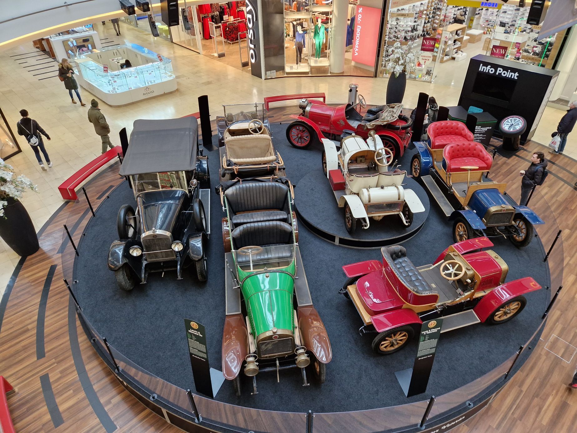 Škoda výstava Arkády Pankrác