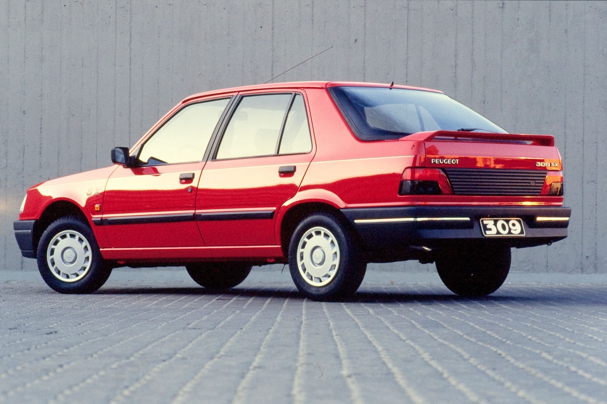 Peugeot 309