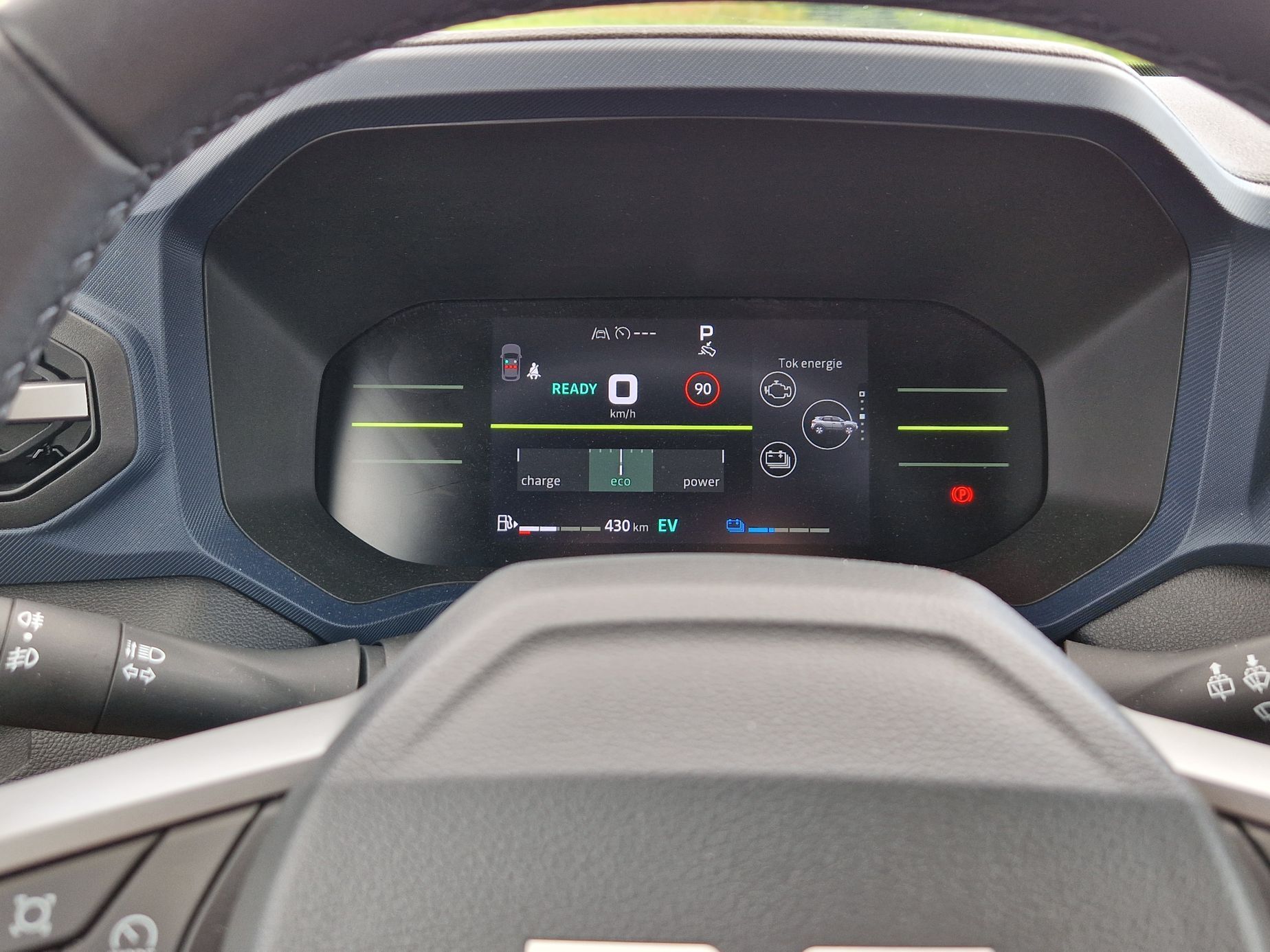 Dacia Duster Hybrid test