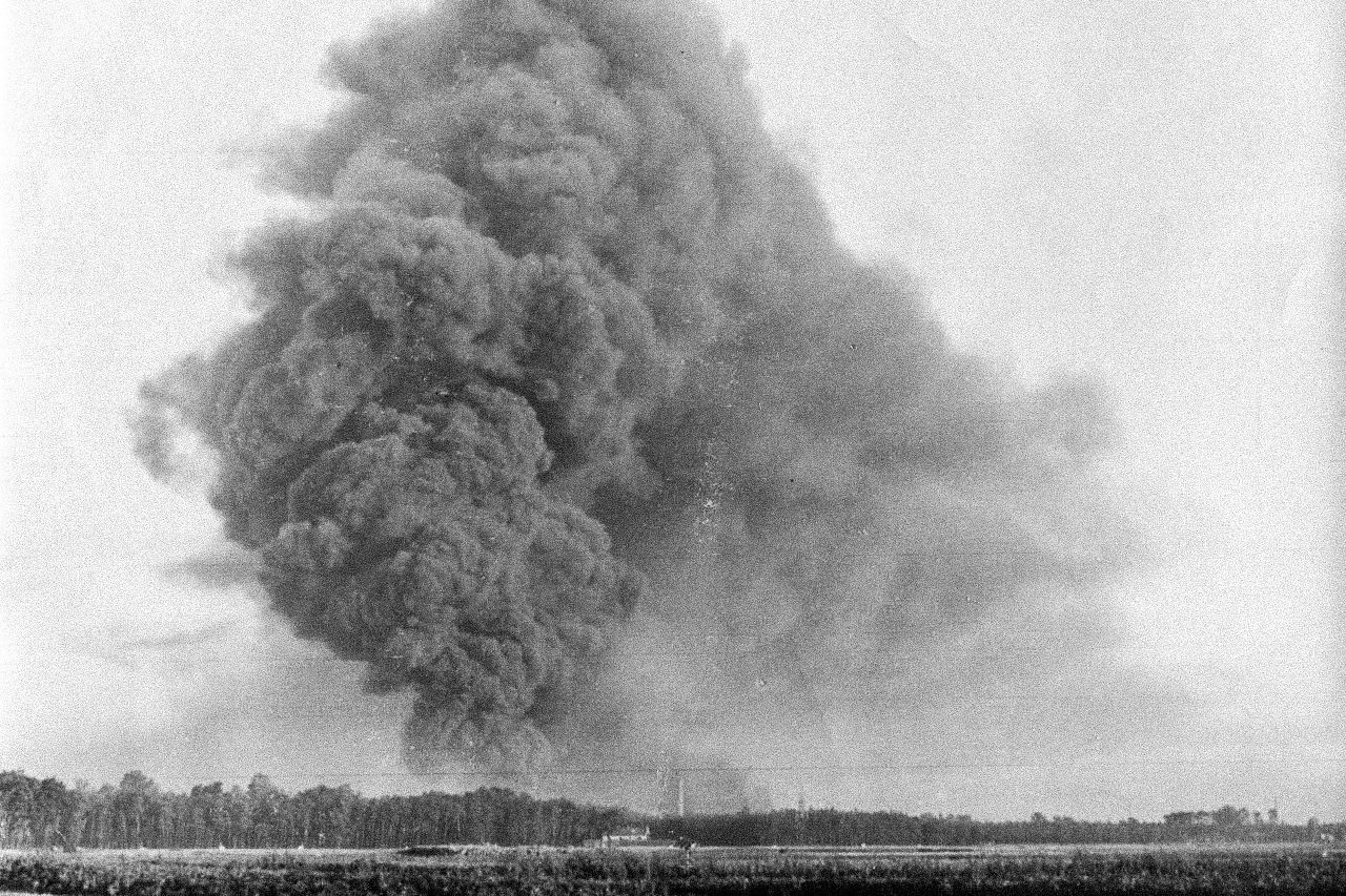 Bombardování Pardubic v červenci 1944, Parbubice, bombardování, historie, výročí, válka, Domácí