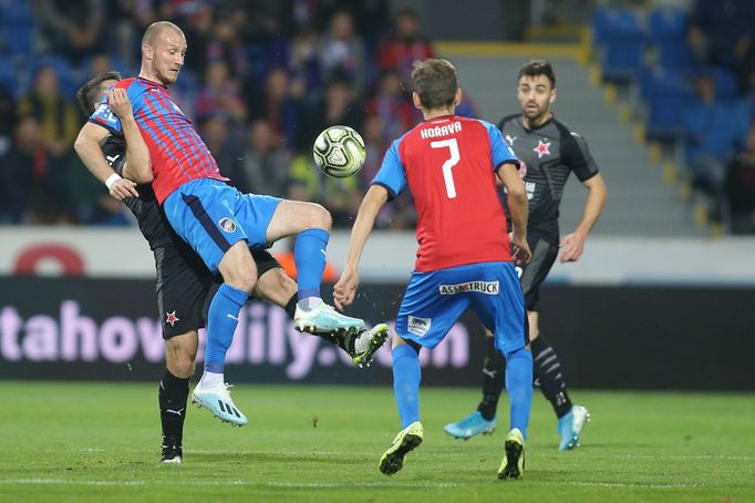 Michael Krmenčík v utkání 14. kola F:L Plzeň - Slavia