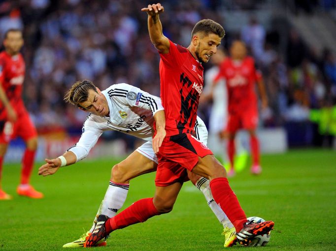 Superpohár., Real-Sevilla: Gareth Bale - Daniel Carrico