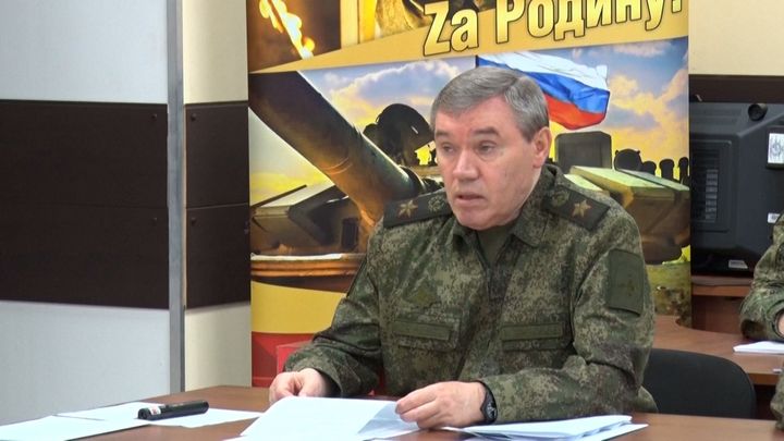 "Absurdní." Přijel Gerasimov a děly se věci. Rusové lžou sami sobě, popsal dezertér; Zdroj foto: Reuters