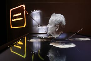 Fotky: Filmové muzeum ukáže historii zachycení pohybu od laterny magiky po hologram Saši Hemaly