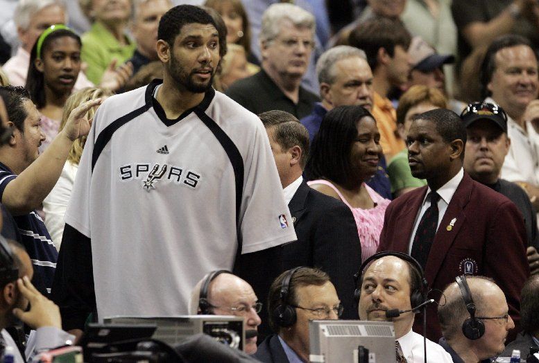 NBA, Tim Duncan a novináři