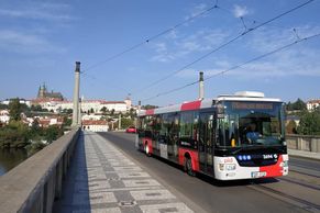 Foto: Praha představila nový design autobusů, prototyp projede ve čtvrtek linku 176