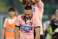 Palermo sestupuje, AS Řím už na poháry z ligy nedosáhne