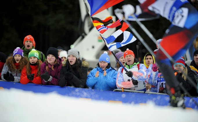 Fanoušci na závodě s hromadným startem na SP v Novém Městě na Moravě 2018.