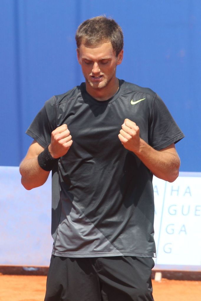 Tenis, Prague Open 2013, finále: Oleksandr Nedovjesov (vítěz)