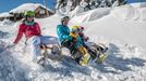 Zábava při rodinném sáňkování na Katschbergu v Korutanech