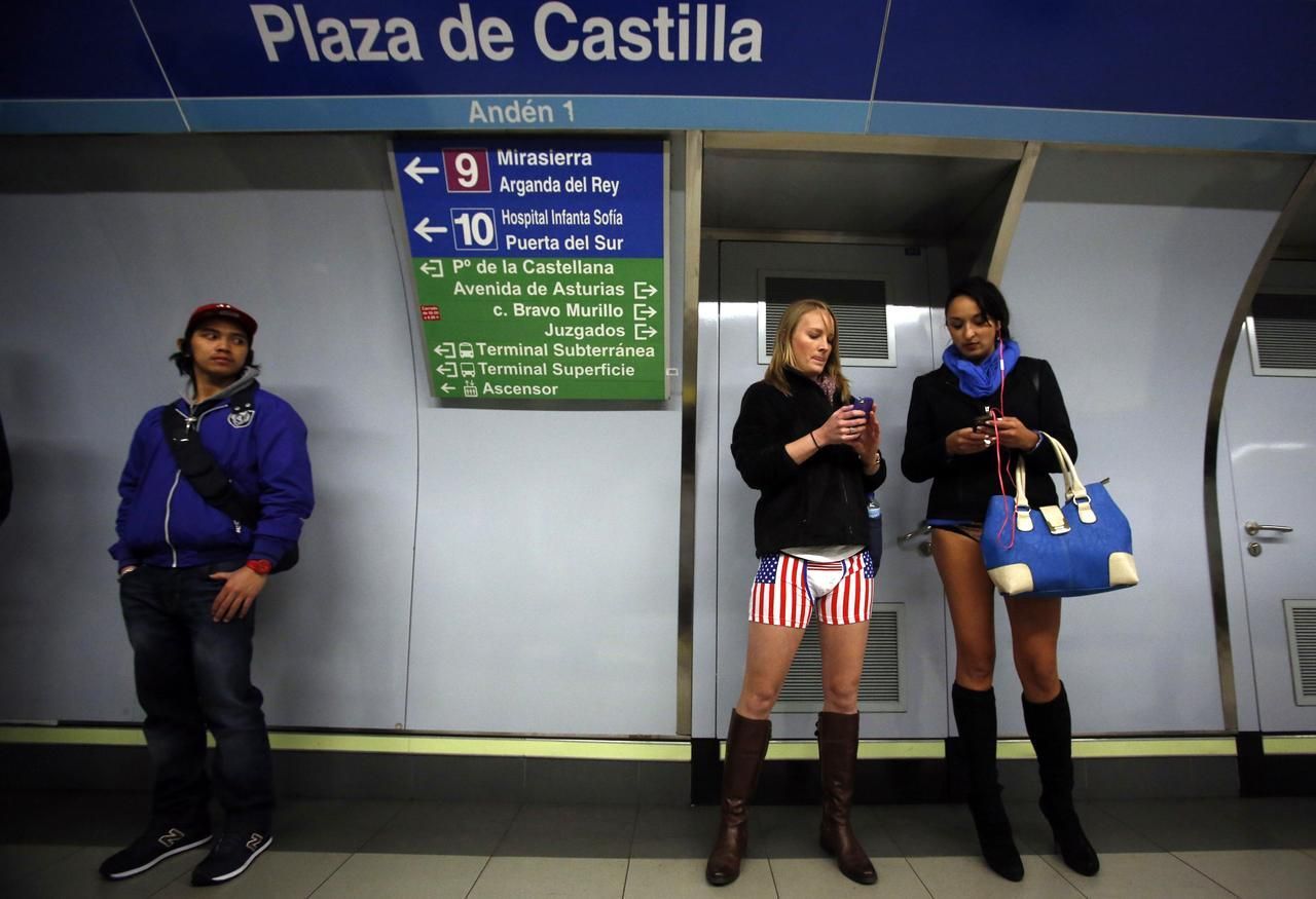 No Pants Subway Ride neboli jízda metrem bez kalhot