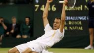 Neuvěřitelná věc se právě stala skutečností. Lukáš Rosol ve druhém kole Wimbledonu vyřadil Rafaela Nadala.