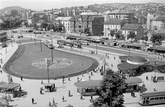 Náměstí Széll Kálmán v Budapešti. Rok 1952