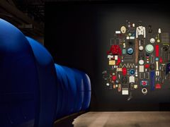 Snímek z loňské výstavy Evy Koťátkové nazvané Stomach of the World v milánském muzeu Pirelli HangarBicocca.