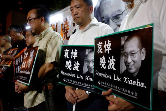 Demokratičtí aktivisté v Hongkongu truchlí po Liouově úmrtí.