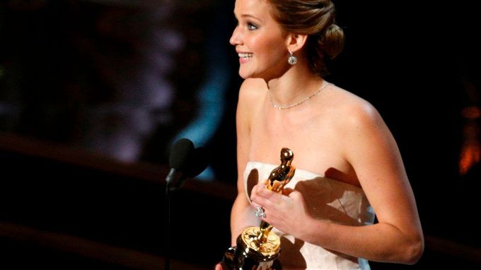 Jennifer Lawrence s Oscarem za hlavní roli v Terapii láskou