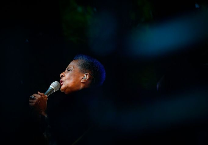 Snímek z koncertu Susany Bacy.