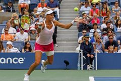 US Open ŽIVĚ Hlaváčková, Hradecká - Erraniová, Vinciová