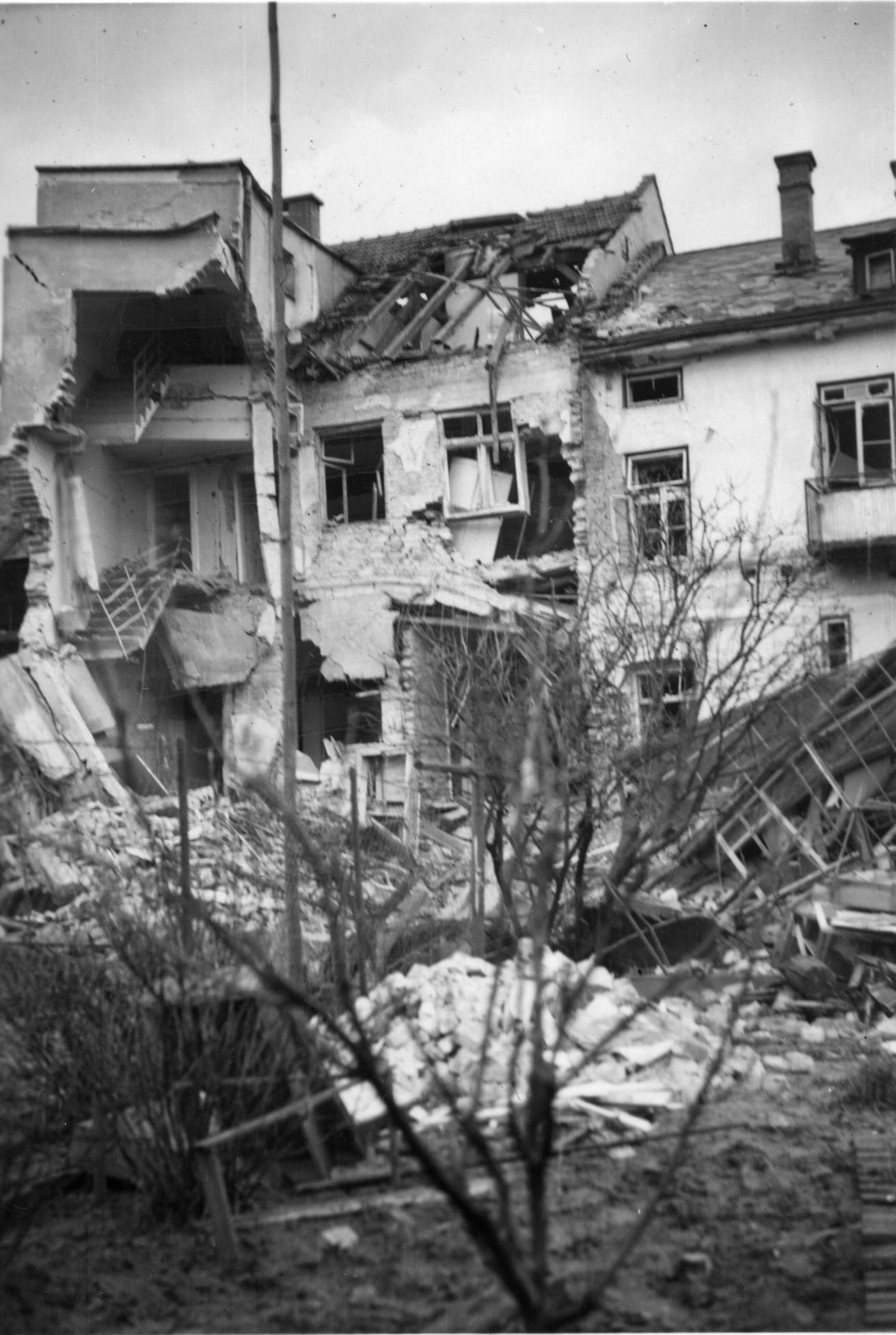 Výstava: Zkáza z Nebe. 70. výročí bombardování Přerova a leteckých bojů nad Přerovskem.